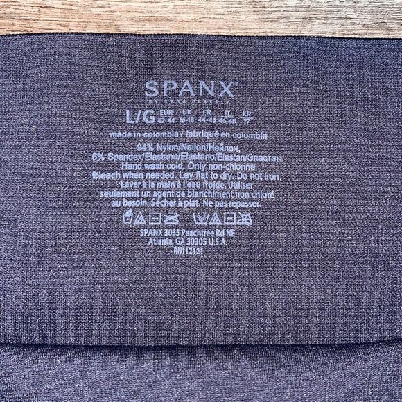 Spanx Womens Camo High Rise Look At Me Now Shaping Cropped Leggings Gray Green L - Picture 7 of 9